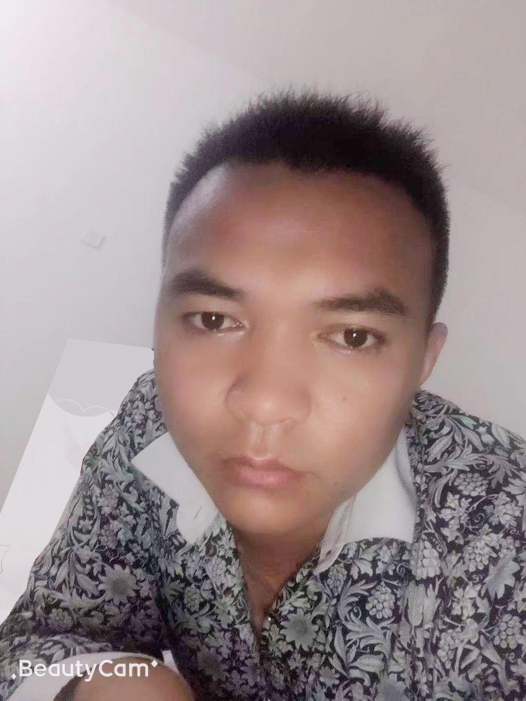 ps093936n8e2sjg9ol9iio5t.jpg