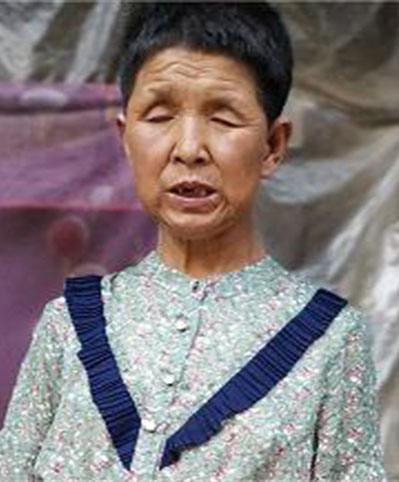02.jpg